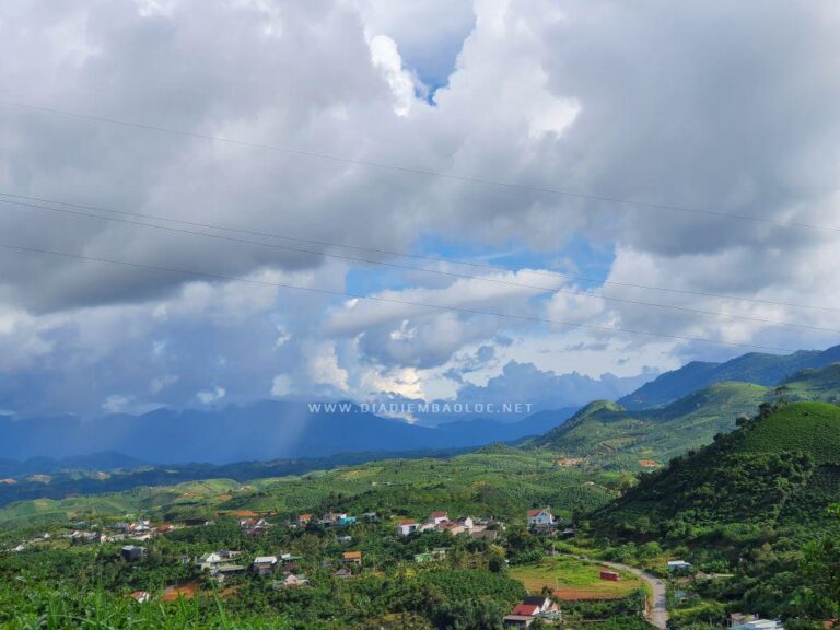 Mỏ Đá Tây Đại Lào 3