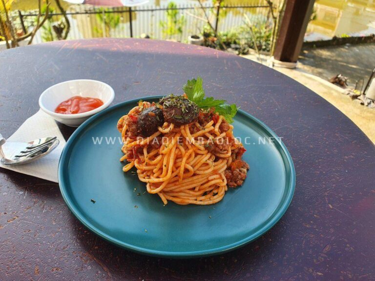 B’laca Coffee 8