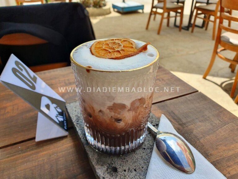 B’laca Coffee 12