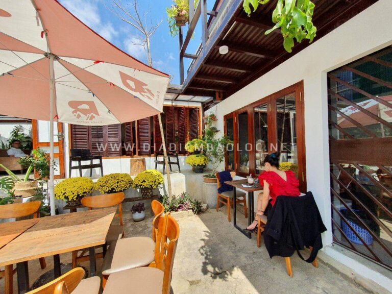 B’laca Coffee 1