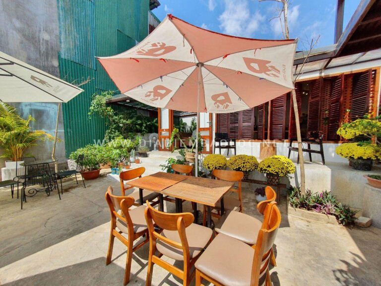 B’laca Coffee 6