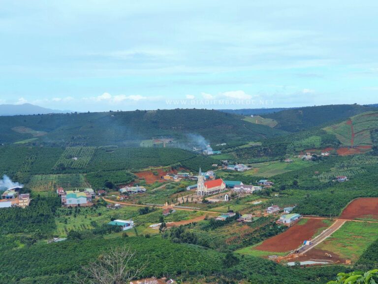 Đập Daklong Thượng 4