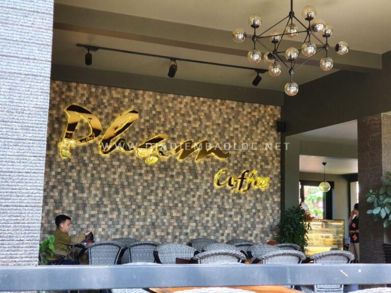 Phạm Garden Coffee 17