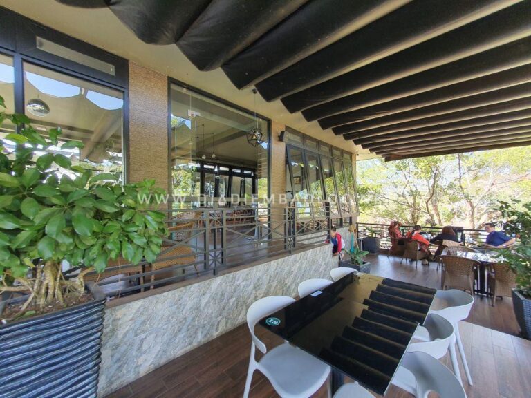 Phạm Garden Coffee 23