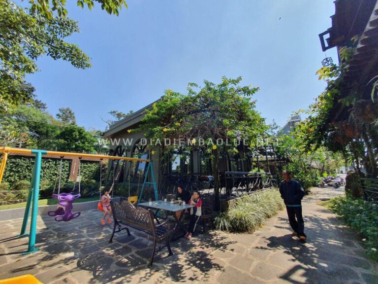 Phạm Garden Coffee 20