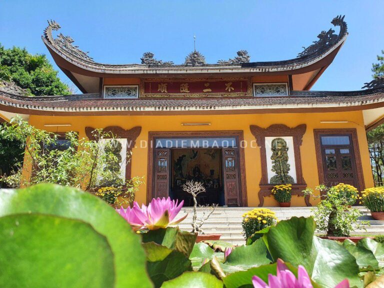 Tu viện Bát Nhã 17