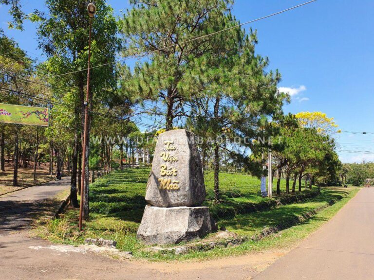 Tu viện Bát Nhã 21