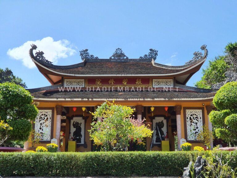 Tu viện Bát Nhã 12