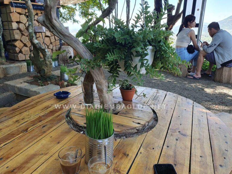 Cà Phê Đồi Gió 16