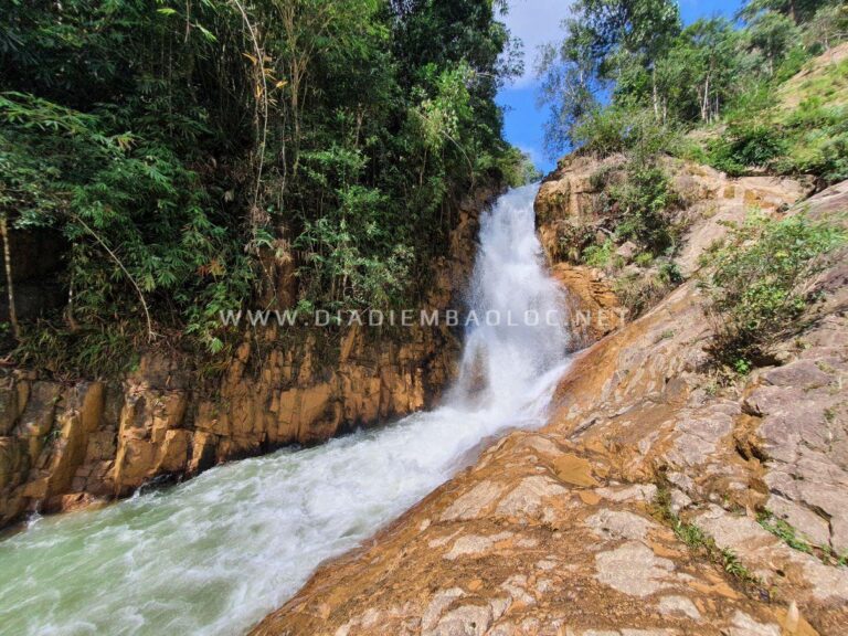 Thác Suối Cát 1