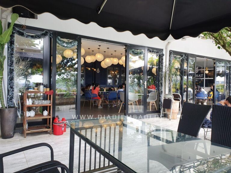 Café Catinat 3