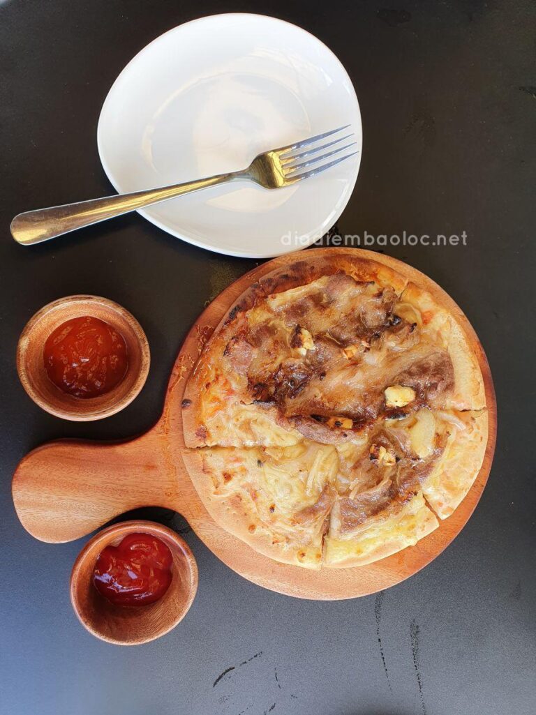 Bon Bon Coffee & Pizza 3