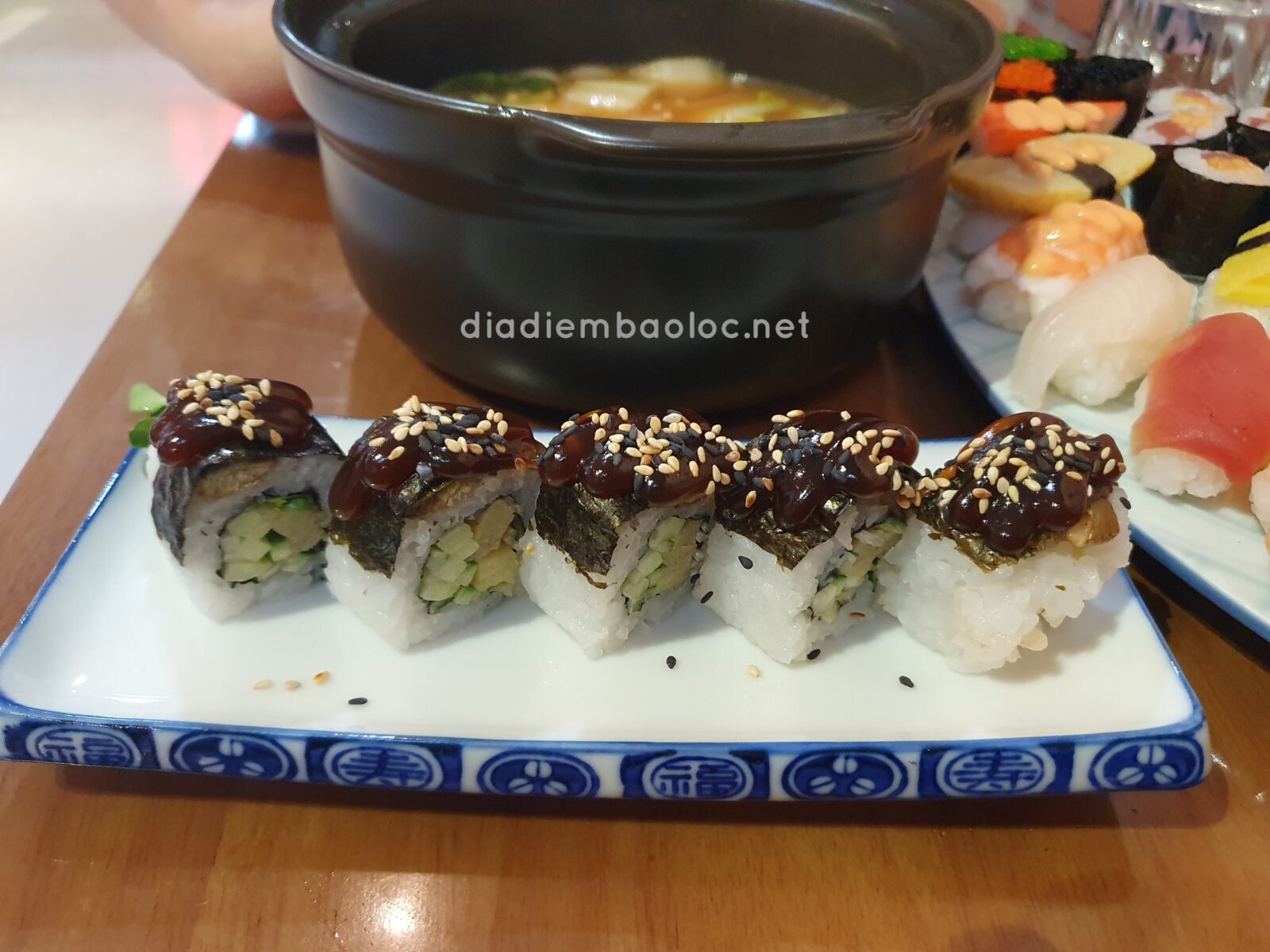sushi bao loc 20