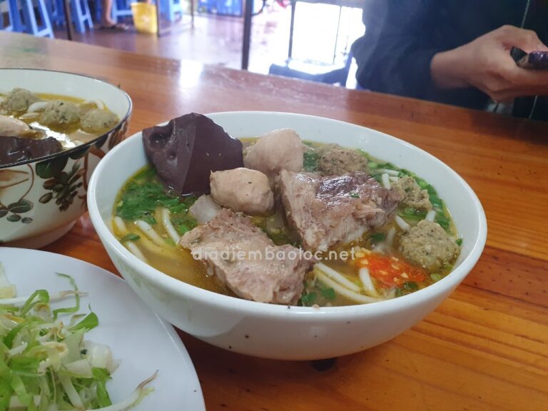 Bún Riêu Quang Trung 5