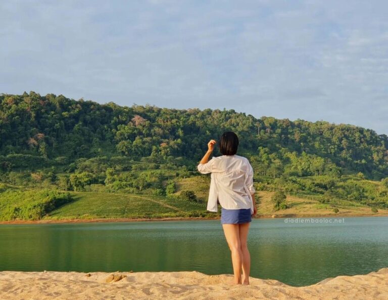 Bãi Cát Hồ Ngọc 8