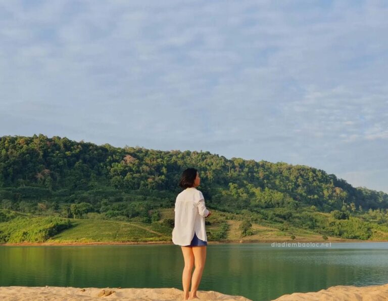 Bãi Cát Hồ Ngọc 5