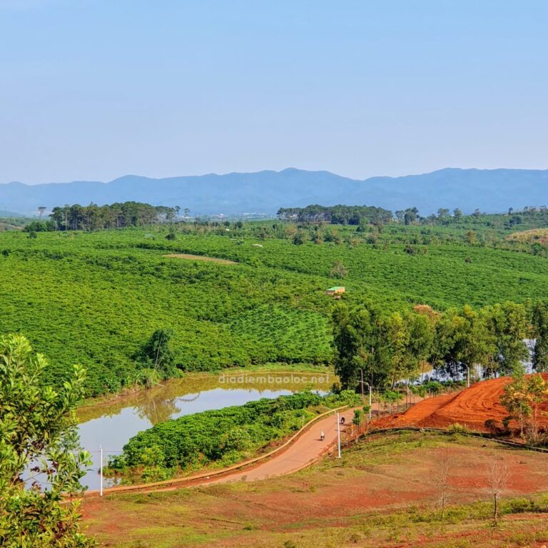Hồ Đất Nứt 4