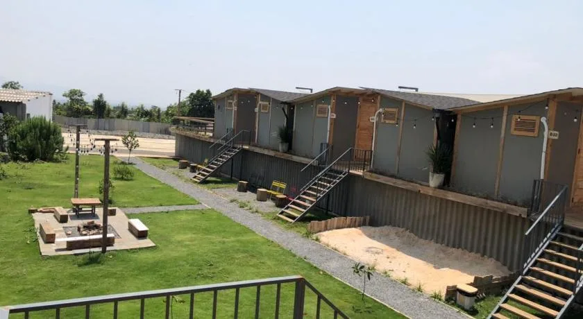 Bungalow - ảnh 2