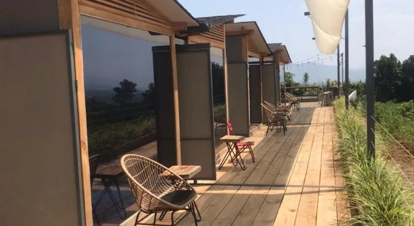 Bungalow - ảnh 3