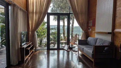 Retreat by the Lake - ảnh 18