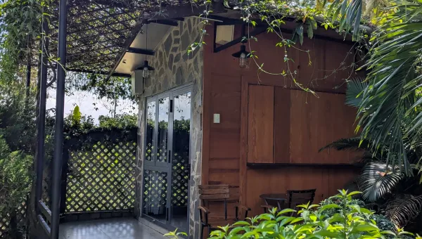 Bungalow - ảnh 1